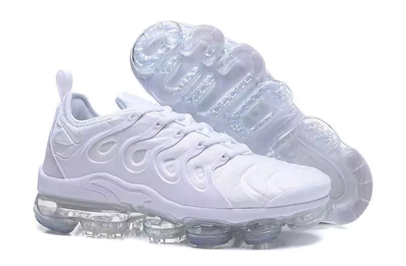VaporMax Plus "Triple White"