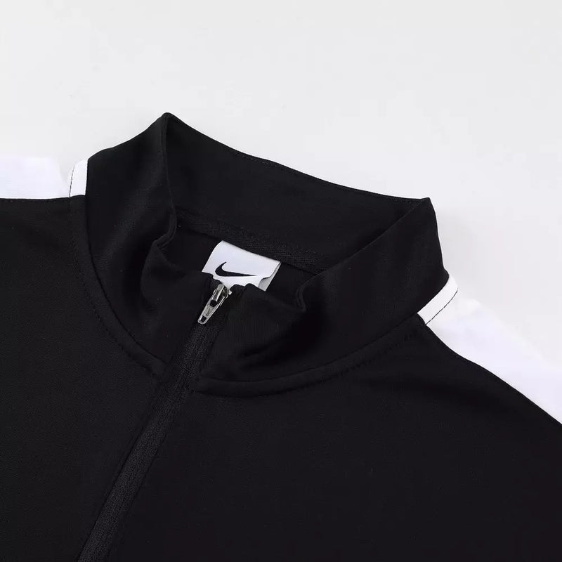 Conjunto Nike Dri-Fit Jaqueta + Calça - "All Black"