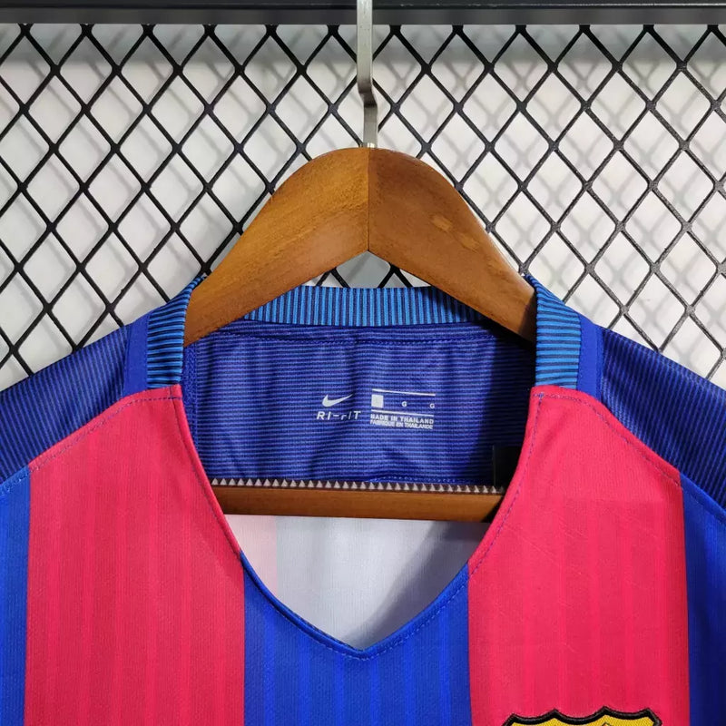 Camisa Retrô "Barcelona Home 16/17"