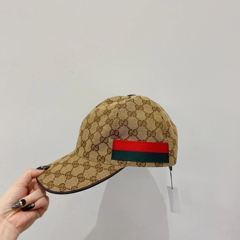 Boné Gucci "Bege"
