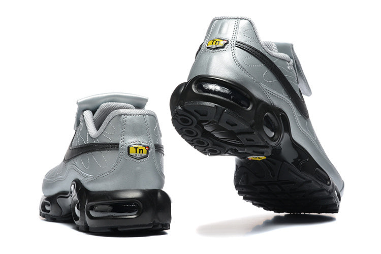 AIR MAX TN TIEMPO “METALLIC SILVER BLACK”