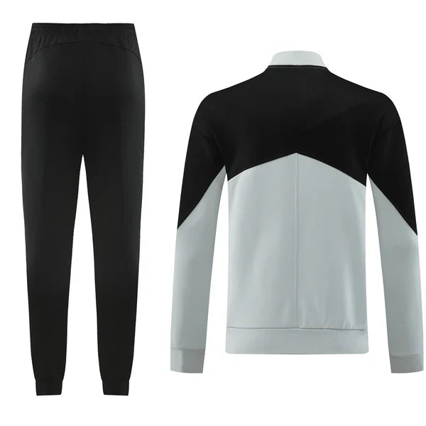 Conjunto nike tech fleece