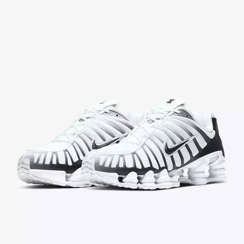 𝙉𝙄𝙆𝙀 𝙎𝙃𝙊𝙓 𝟭𝟮 𝙈𝙊𝙇𝘼𝙎 TL "White Metallic Platinum Black"