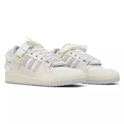 Bad Bunny x Forum Buckle Low "Last Forum"