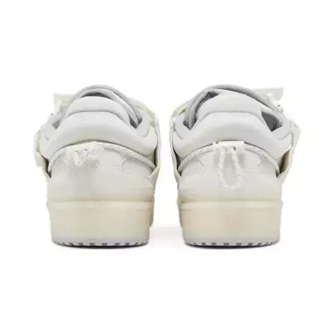 Bad Bunny x Forum Buckle Low "Last Forum"